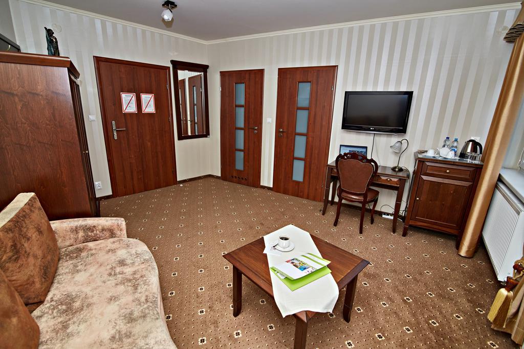 Hotel Ted Radomsko Værelse billede