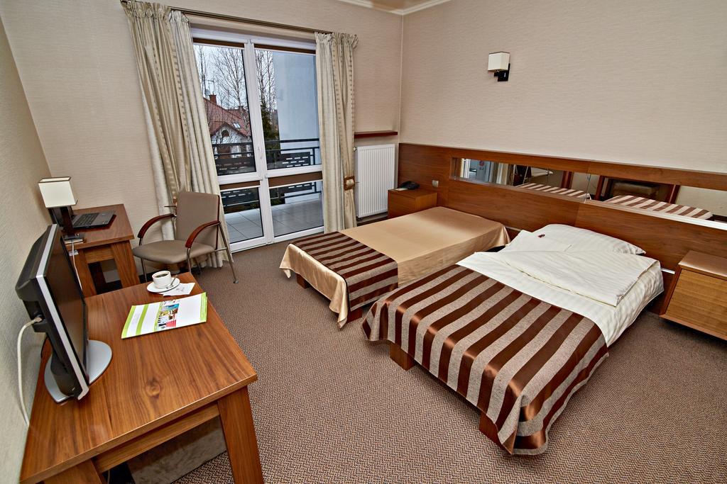 Hotel Ted Radomsko Værelse billede